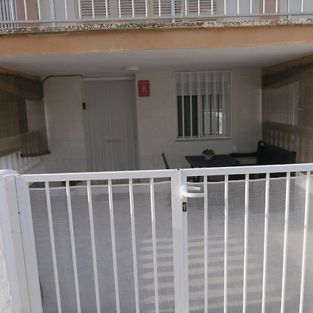 A 50 Metros Del Mar Apartman Oliva Kültér fotó