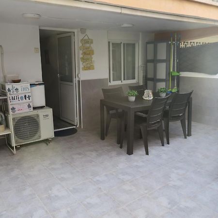 A 50 Metros Del Mar Apartman Oliva Kültér fotó